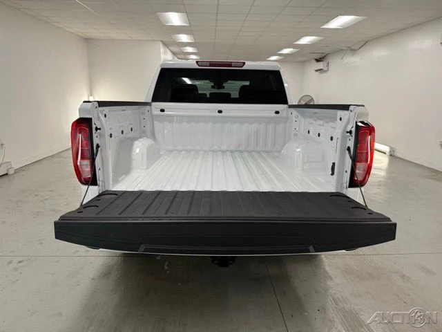 2026 GMC Sierra 5th Gen - Image 8 of 21