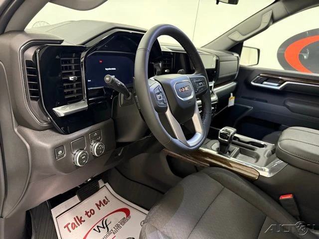 2026 GMC Sierra 5th Gen - Image 12 of 21