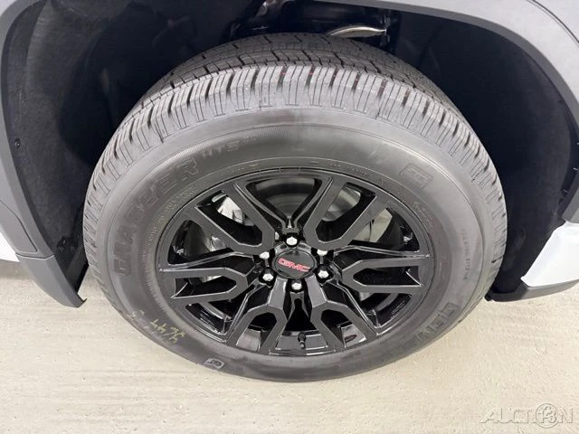 2026 GMC Sierra 5th Gen - Image 4 of 21