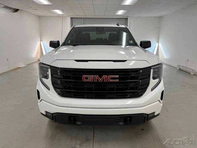 2026 GMC Sierra 5th Gen - Image 2 of 21
