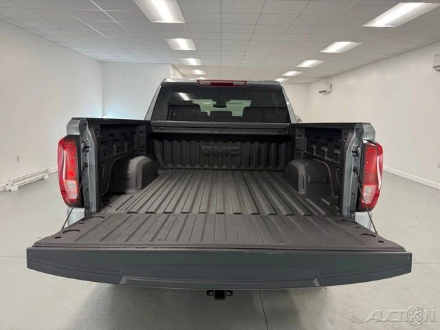 2026 GMC Sierra 5th Gen - Image 8 of 21