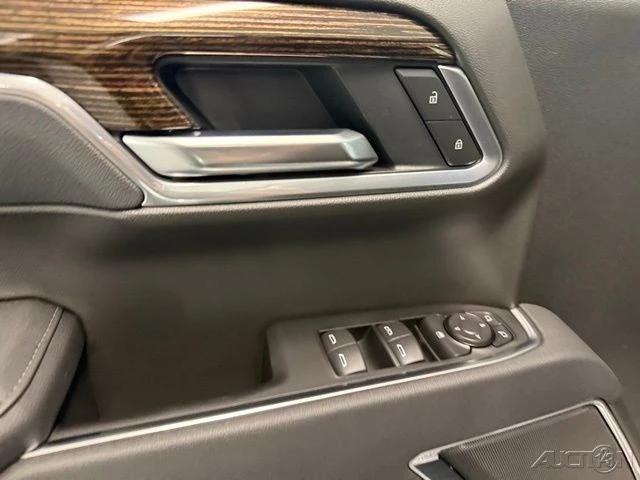 2026 GMC Sierra 5th Gen - Image 14 of 21