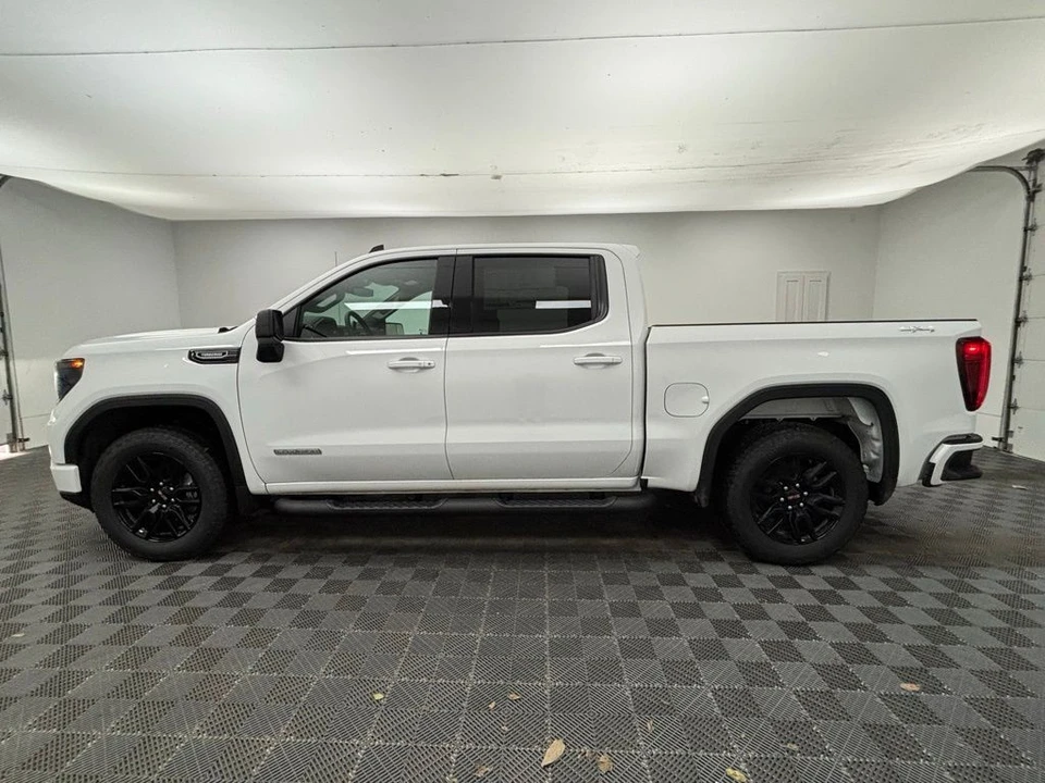2026 GMC Sierra 5th Gen - Image 10 of 12