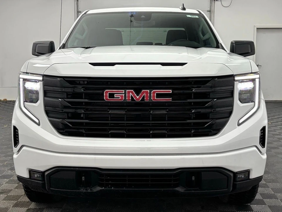 2026 GMC Sierra 5th Gen - Image 12 of 12