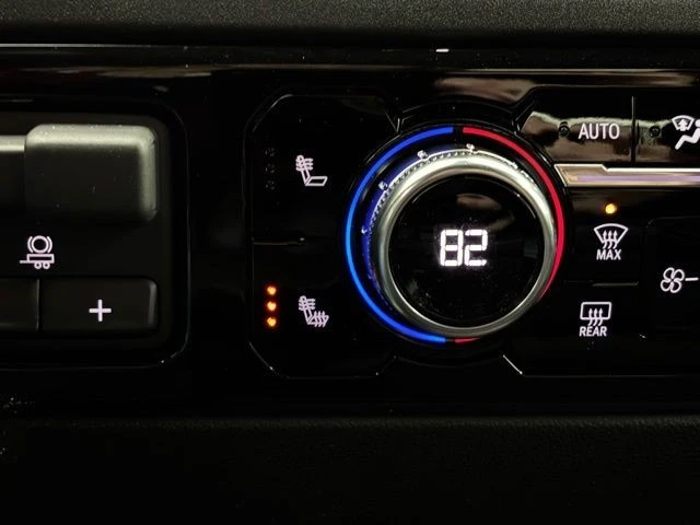 2026 GMC Sierra 5th Gen - Image 4 of 12