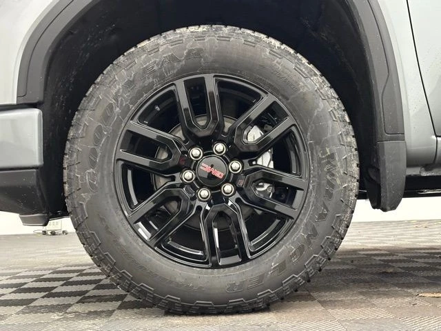 2026 GMC Sierra 5th Gen - Image 12 of 12