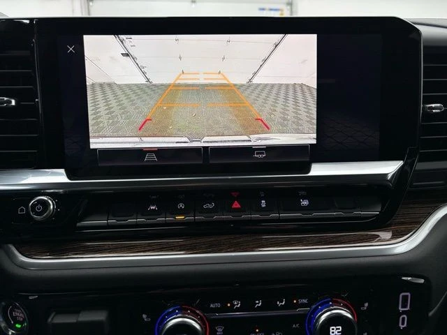 2026 GMC Sierra 5th Gen - Image 3 of 12
