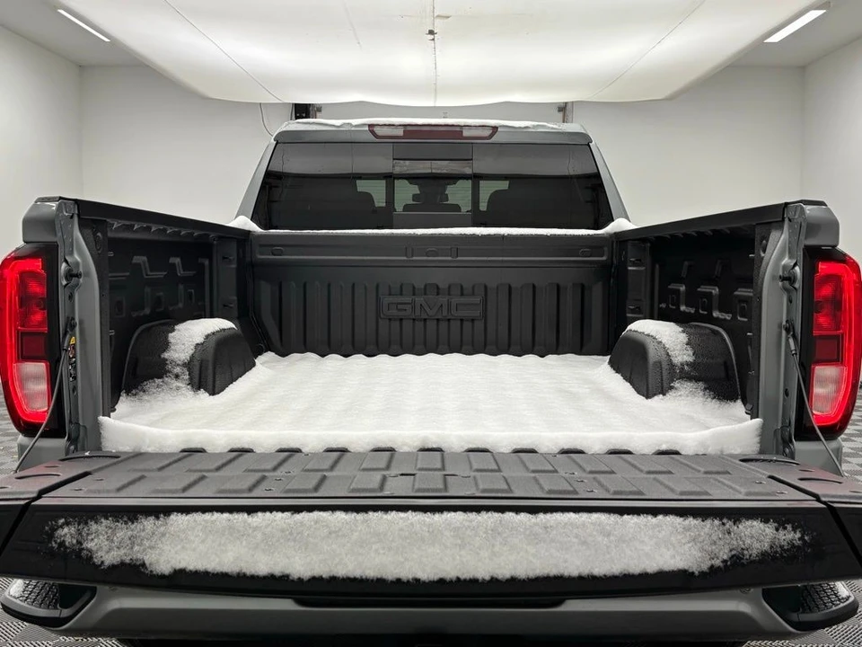 2026 GMC Sierra 5th Gen - Image 9 of 12