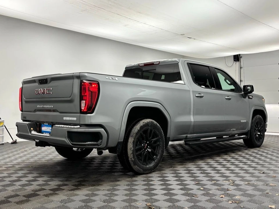 2026 GMC Sierra 5th Gen - Image 7 of 12