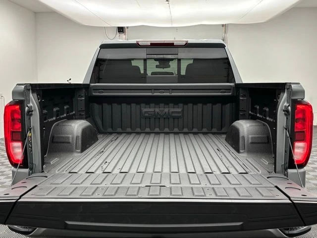 2026 GMC Sierra 5th Gen - Image 9 of 12