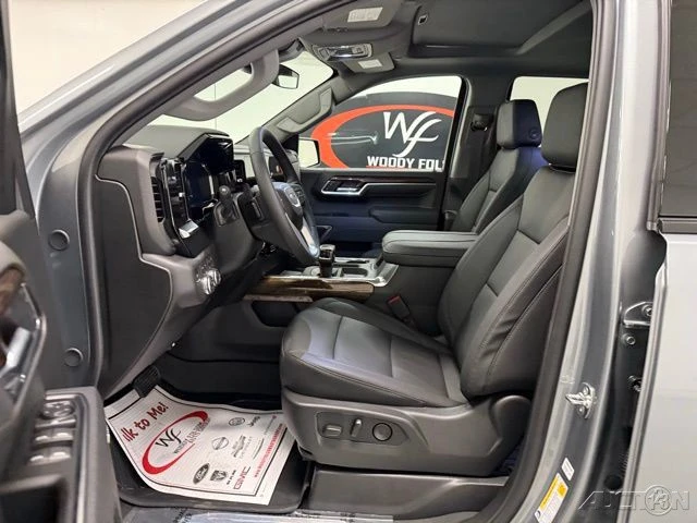 2026 GMC Sierra 5th Gen - Image 9 of 12