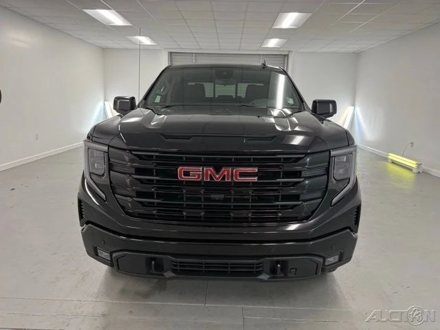 2026 GMC Sierra 5th Gen - Image 2 of 12