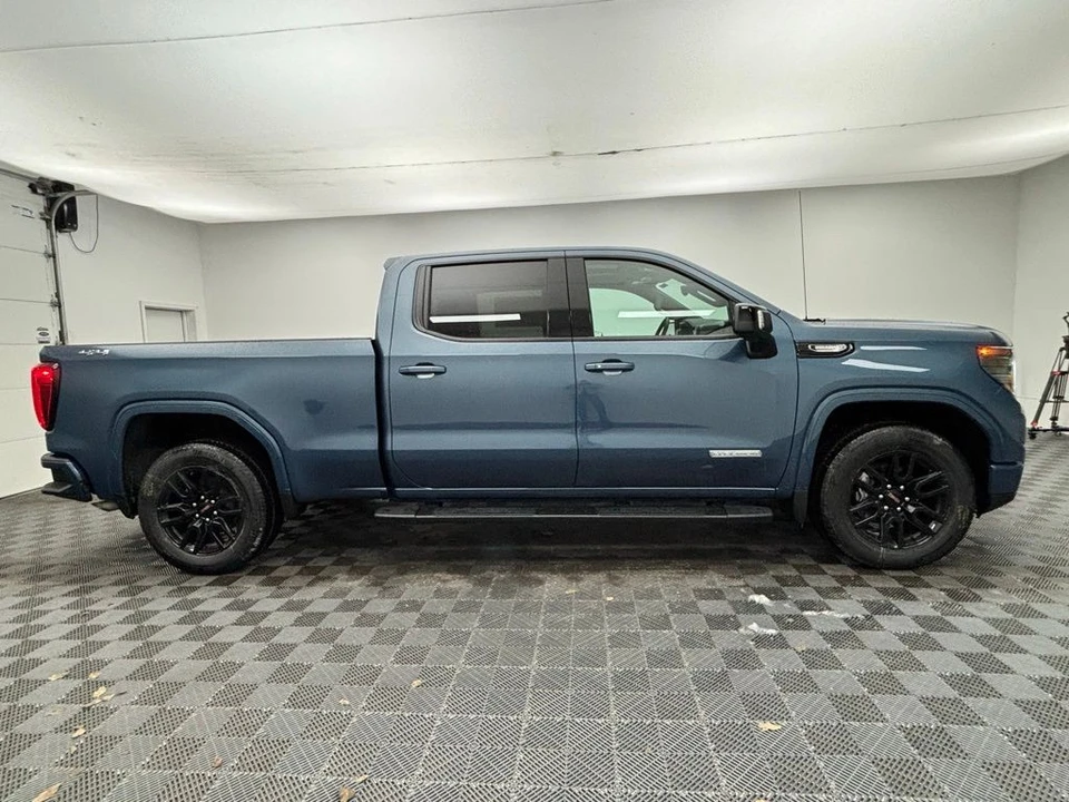 2026 GMC Sierra 5th Gen - Image 6 of 12
