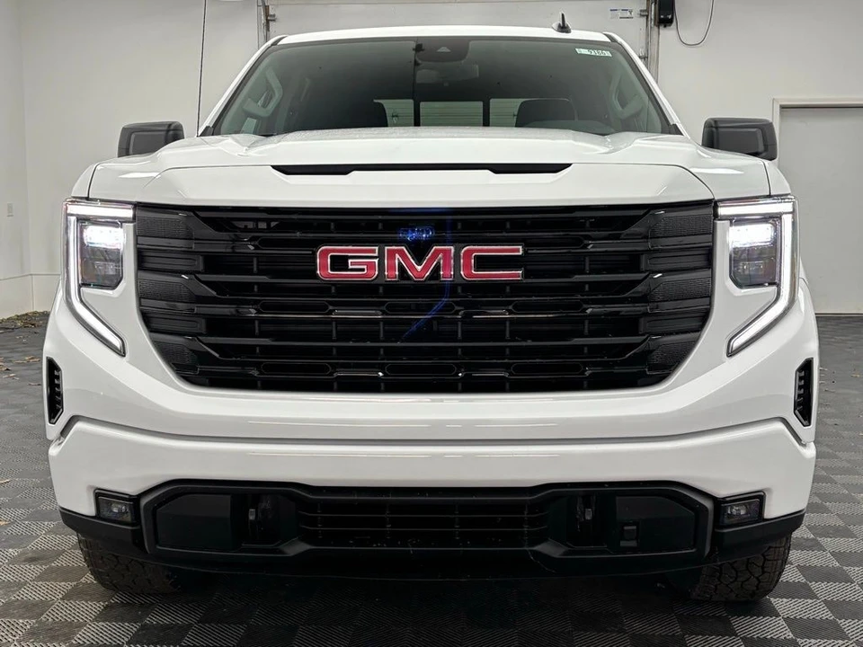 2026 GMC Sierra 5th Gen - Image 12 of 12