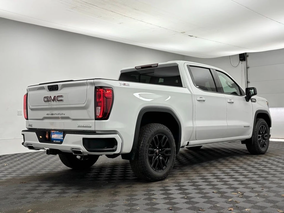 2026 GMC Sierra 5th Gen - Image 6 of 12