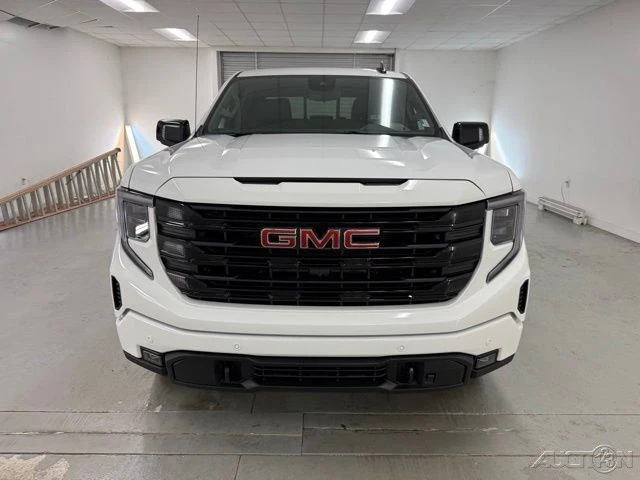 2026 GMC Sierra 5th Gen - Image 2 of 12
