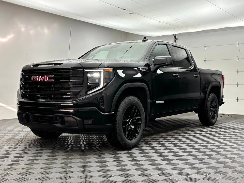 2026 GMC Sierra 5th Gen - Image 11 of 12
