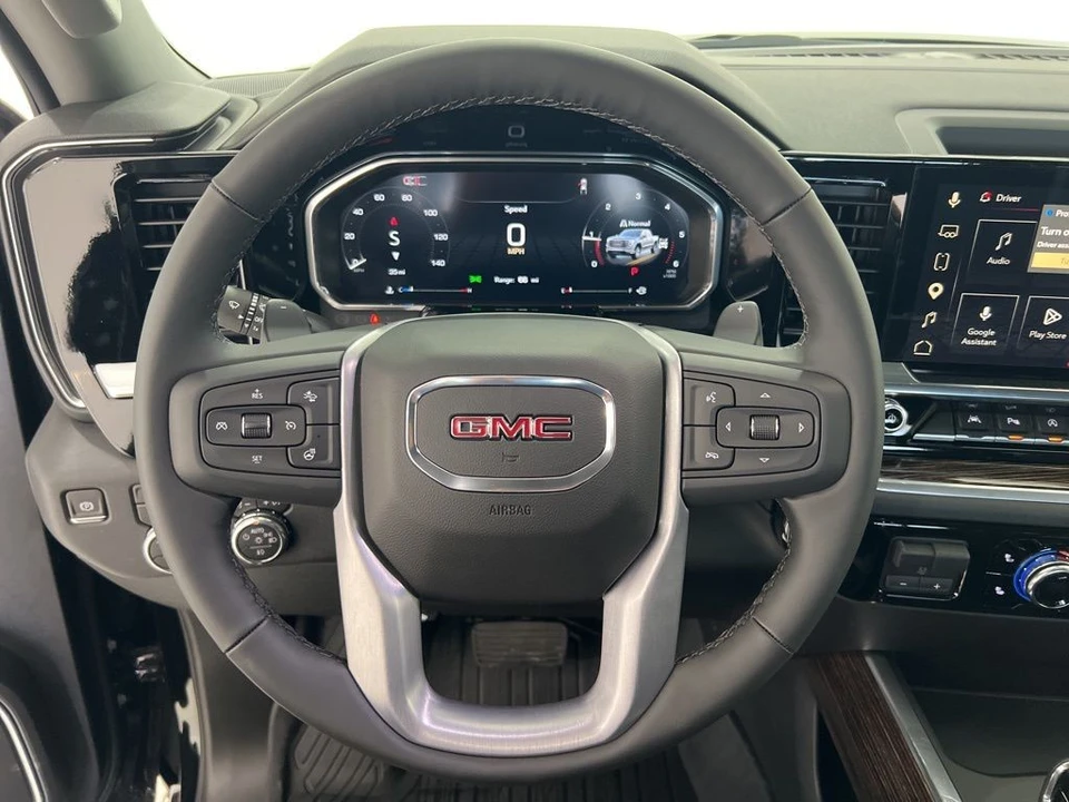 2026 GMC Sierra 5th Gen - Image 10 of 21