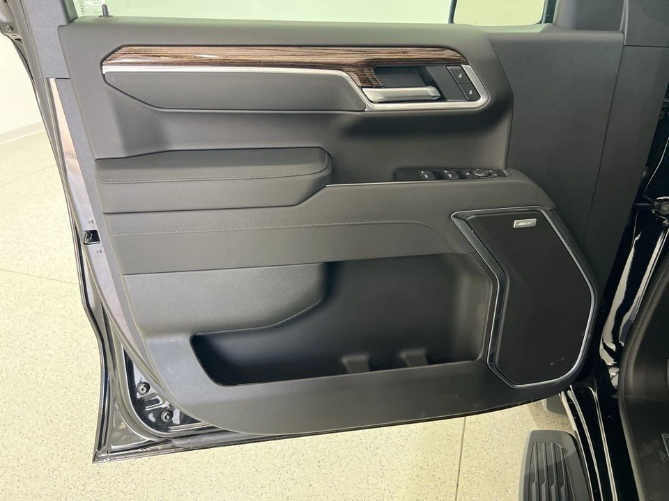 2026 GMC Sierra 5th Gen - Image 21 of 21