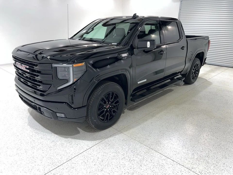 2026 GMC Sierra 5th Gen - Image 8 of 21