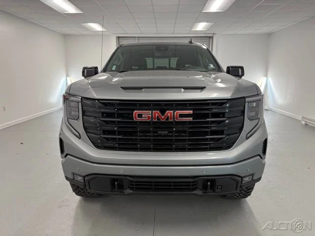 2026 GMC Sierra 5th Gen - Image 2 of 21