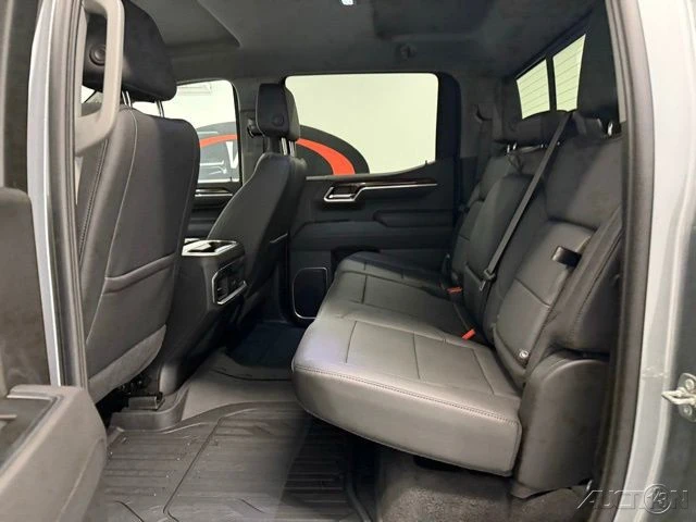 2026 GMC Sierra 5th Gen - Image 16 of 21