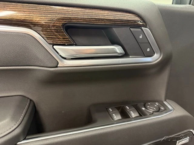 2026 GMC Sierra 5th Gen - Image 14 of 21
