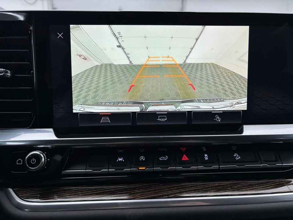 2026 GMC Sierra 5th Gen - Image 3 of 12