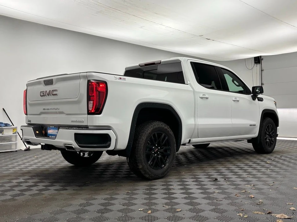2026 GMC Sierra 5th Gen - Image 6 of 12