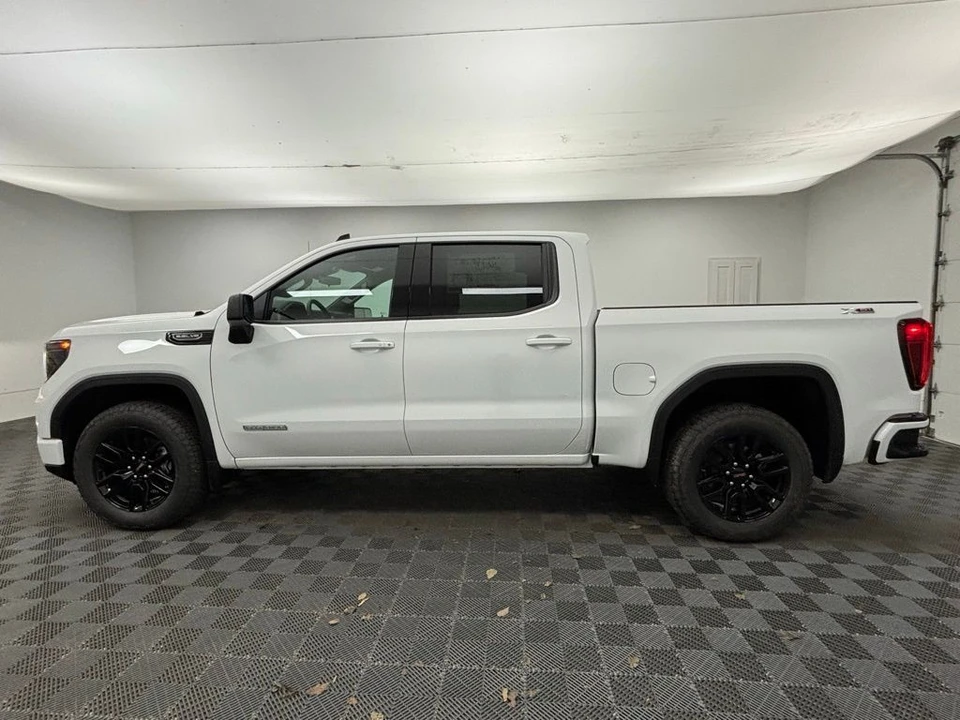 2026 GMC Sierra 5th Gen - Image 10 of 12