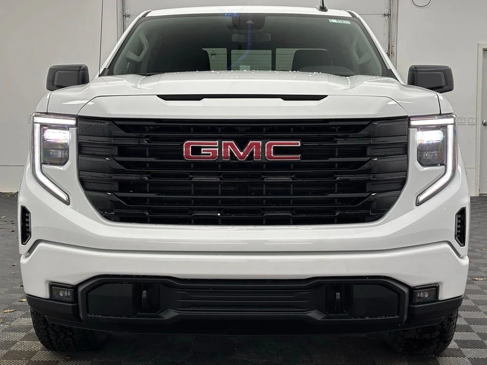 2026 GMC Sierra 5th Gen - Image 12 of 12