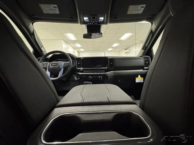 2026 GMC Sierra 5th Gen - Image 12 of 18