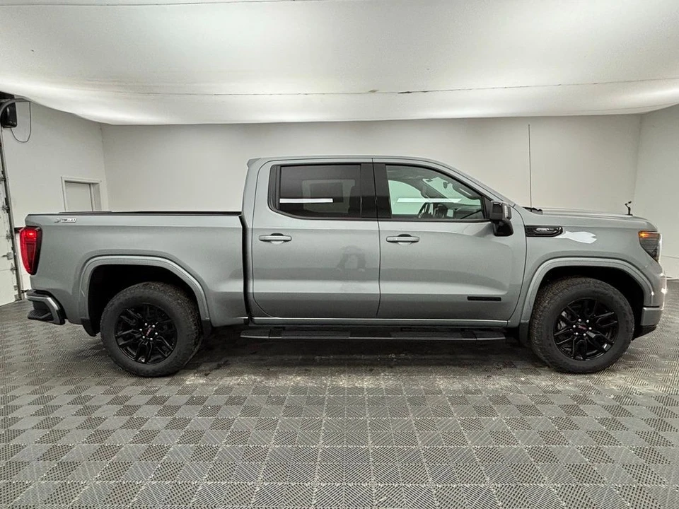 2026 GMC Sierra 5th Gen - Image 7 of 12