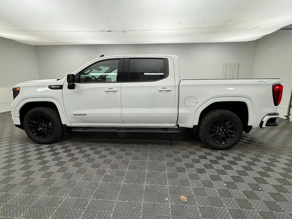 2026 GMC Sierra 5th Gen - Image 11 of 12