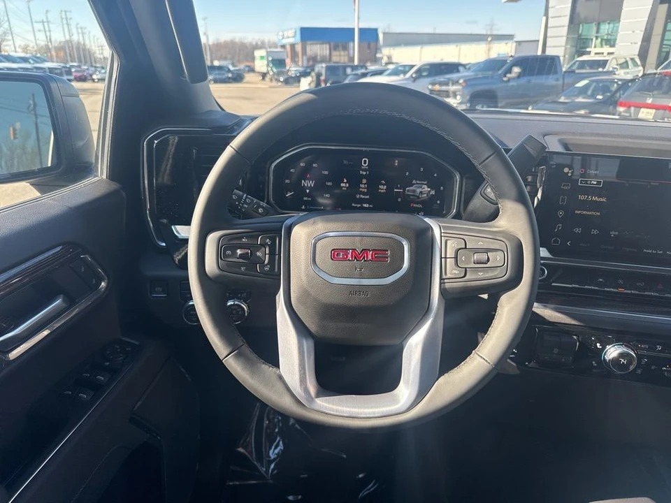 2026 GMC Sierra 5th Gen - Image 15 of 21