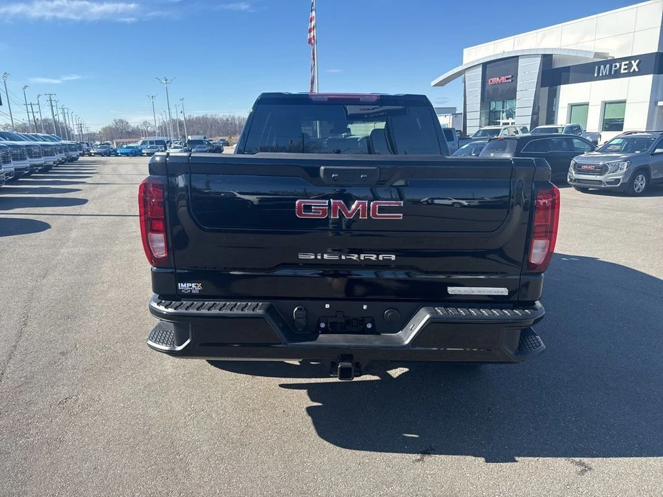 2026 GMC Sierra 5th Gen - Image 4 of 21
