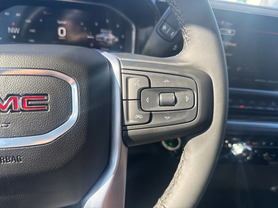 2026 GMC Sierra 5th Gen - Image 17 of 21