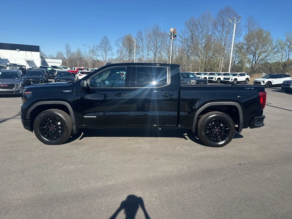 2026 GMC Sierra 5th Gen - Image 2 of 21