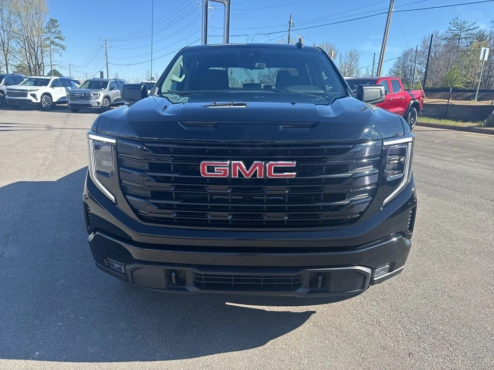 2026 GMC Sierra 5th Gen - Image 8 of 21