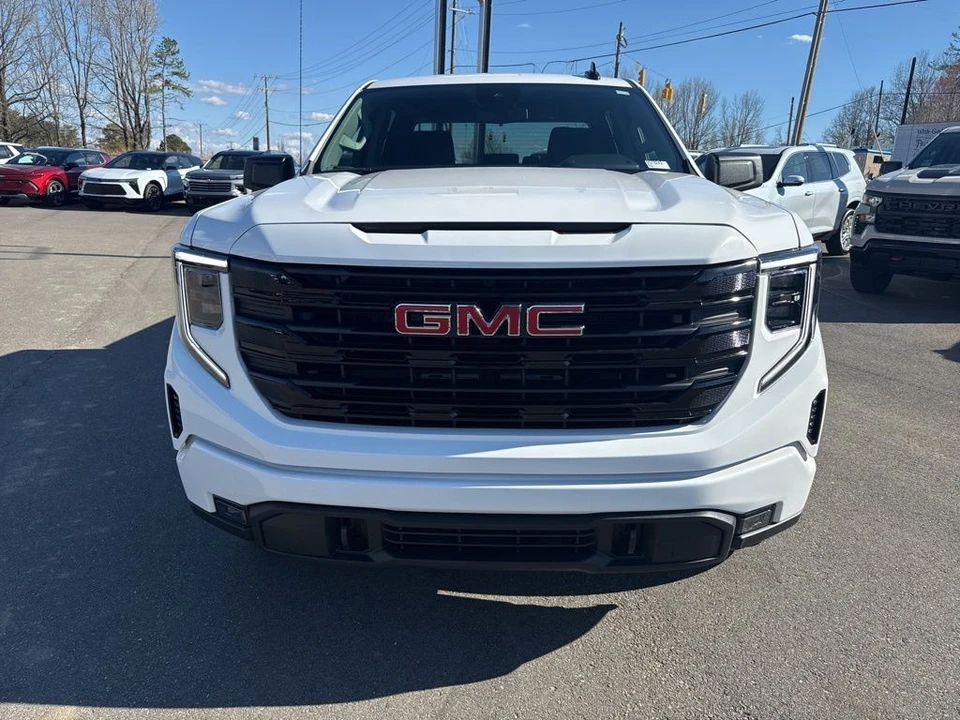 2026 GMC Sierra 5th Gen - Image 8 of 12