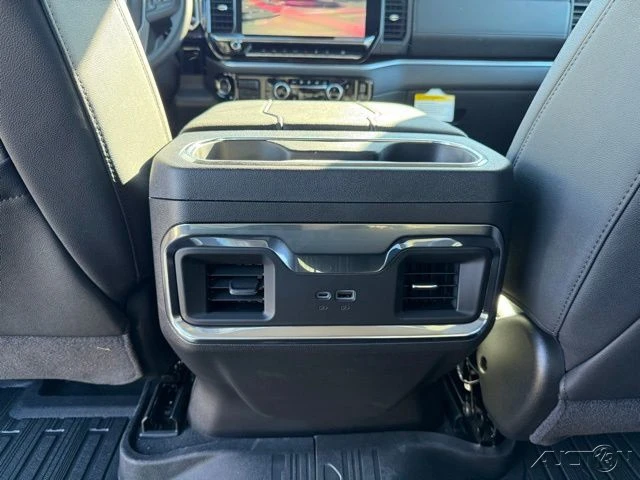 2026 GMC Sierra 5th Gen - Image 17 of 20