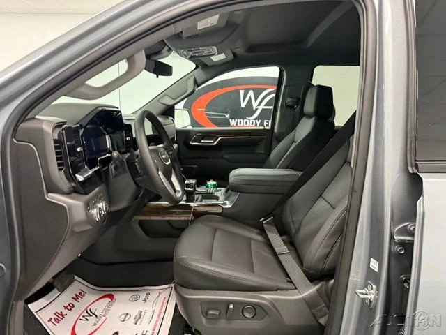 2026 GMC Sierra 5th Gen - Image 9 of 21
