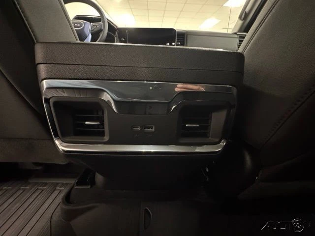 2026 GMC Sierra 5th Gen - Image 11 of 12