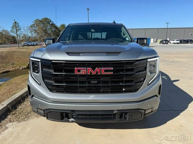 2026 GMC Sierra 5th Gen - Image 2 of 21