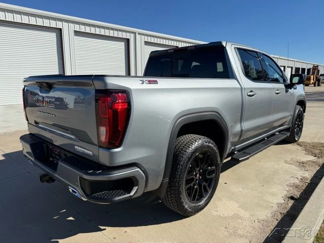 2026 GMC Sierra 5th Gen - Image 6 of 21