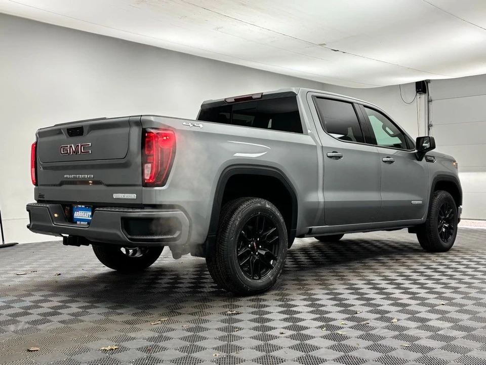 2026 GMC Sierra 5th Gen - Image 6 of 12