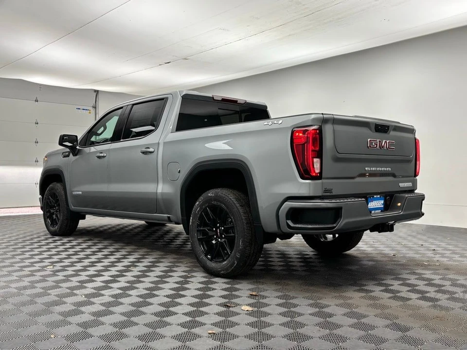 2026 GMC Sierra 5th Gen - Image 9 of 12