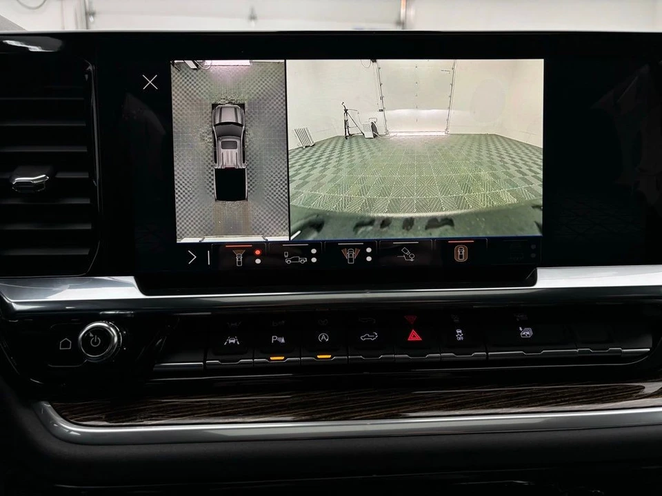 2026 GMC Sierra 5th Gen - Image 3 of 12