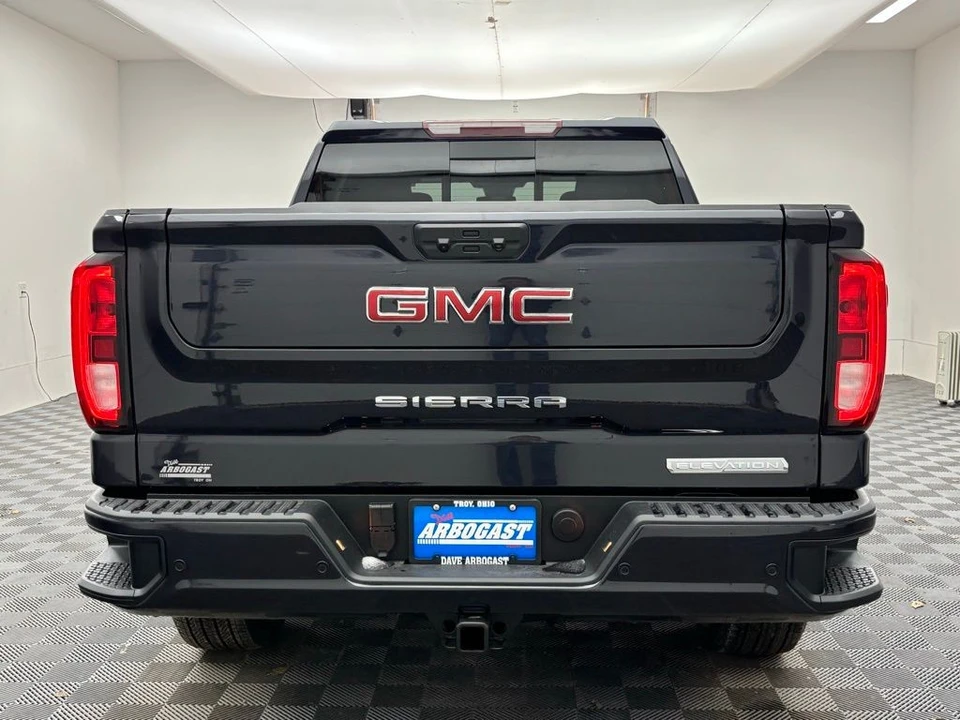 2026 GMC Sierra 5th Gen - Image 8 of 12