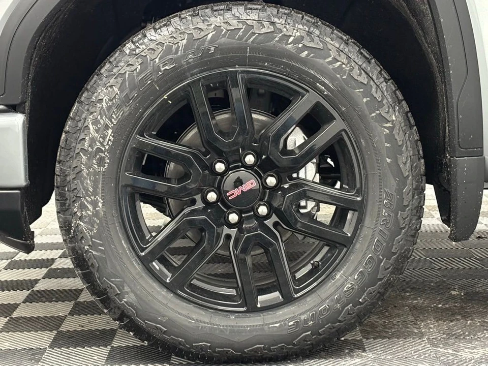 2026 GMC Sierra 5th Gen - Image 12 of 12